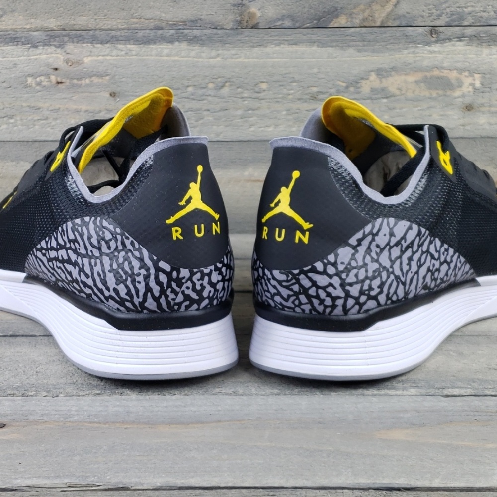 Jordan 88 Racer Men's Running Shoes Black/Grey - Picture 4 of 8